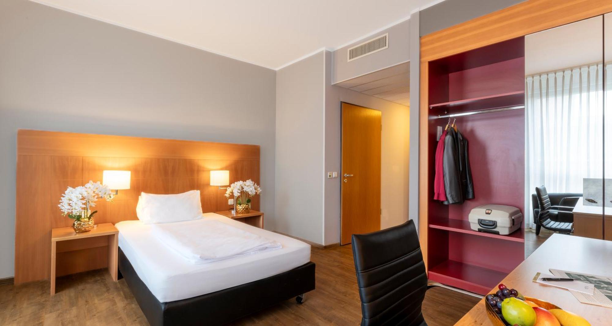 Plaza Premium Koeln 호텔 외부 사진