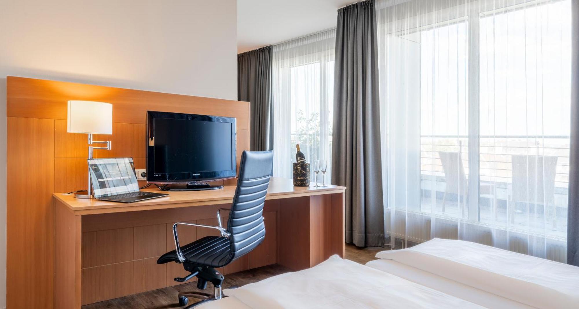 Plaza Premium Koeln 호텔 외부 사진