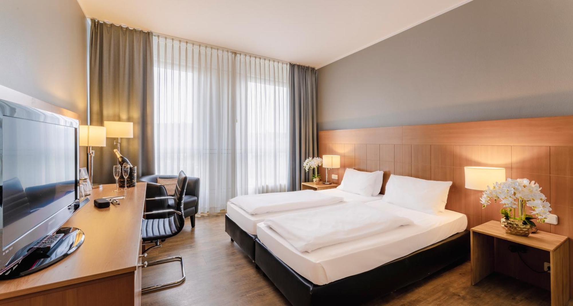 Plaza Premium Koeln 호텔 외부 사진