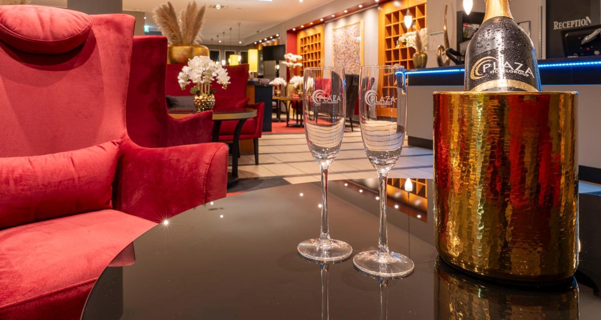 Plaza Premium Koeln 호텔 외부 사진